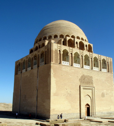 4 days 3 nights tour Ashgabat – Dashoguz (Shawat) (or revers)